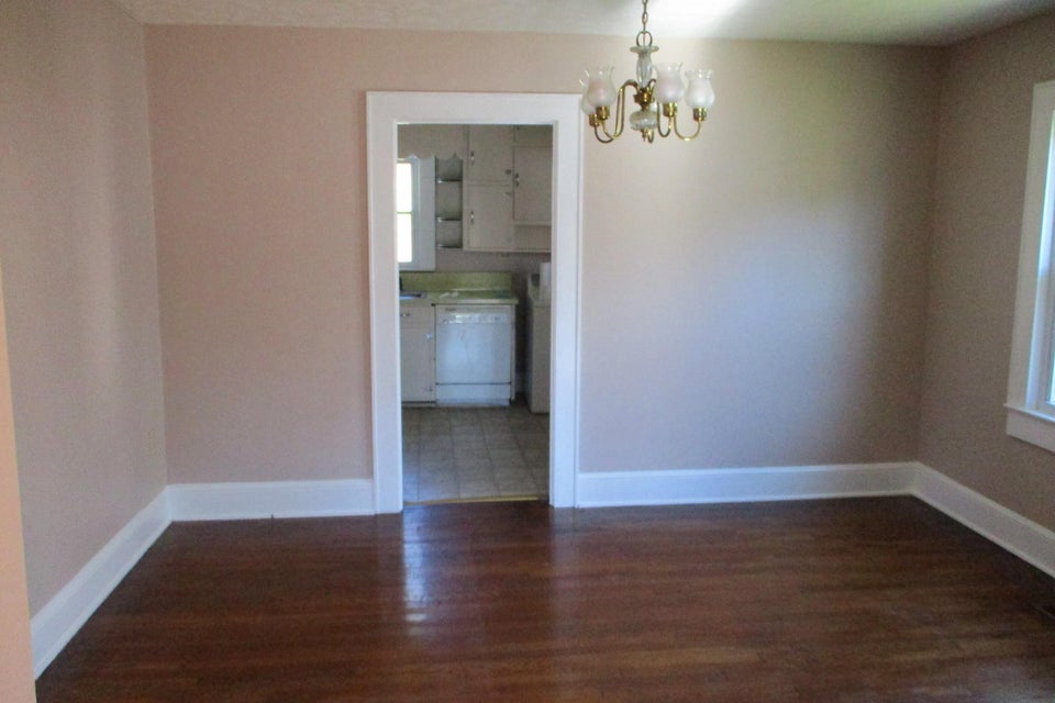Photo #12: 125 Virginia Street