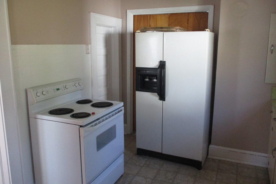Photo #15: 125 Virginia Street