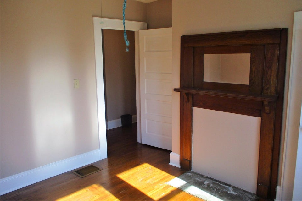Photo #23: 125 Virginia Street