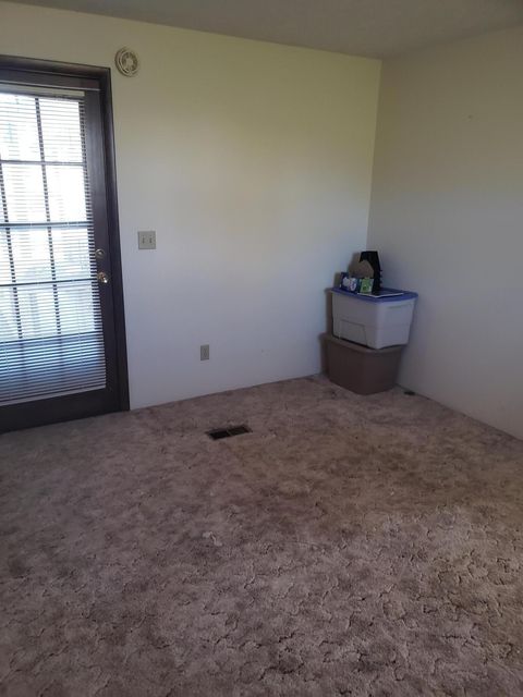Photo #29: 5454 Bloomingdale Road