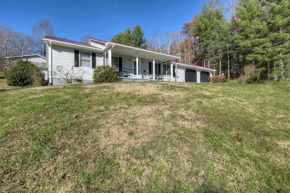 Photo #2: 175 Fitzsimmons Hill Road