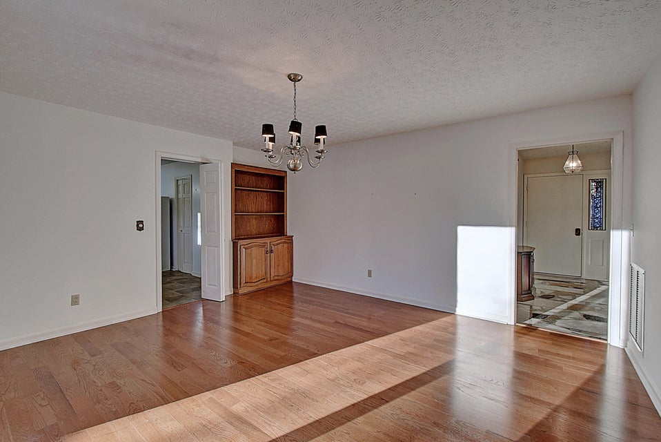 Photo #16: 2509 Essex Drive