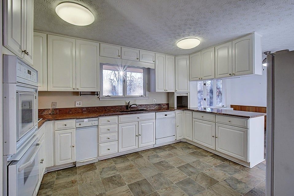 Photo #17: 2509 Essex Drive