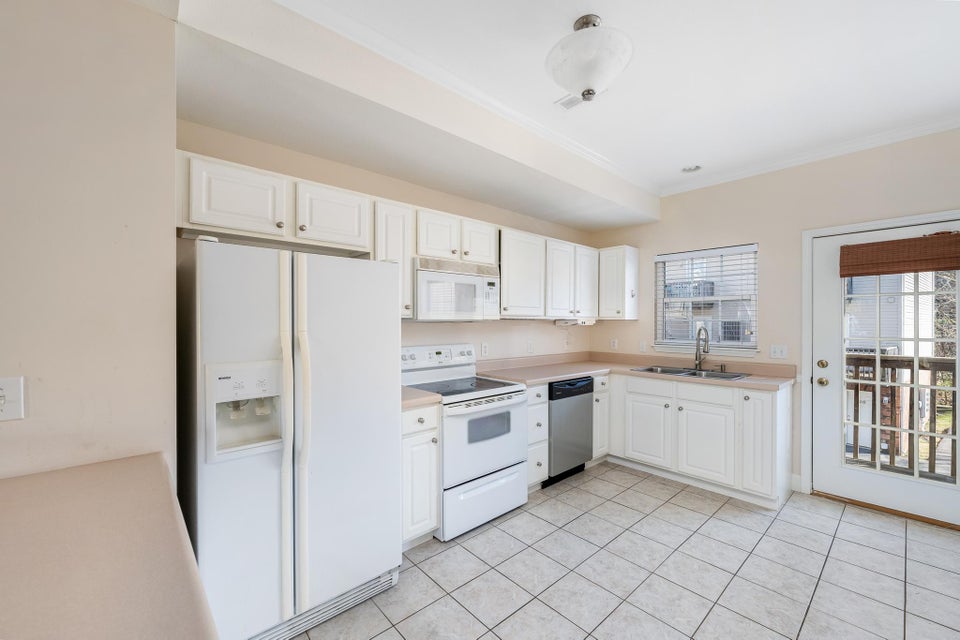 Photo #17: 2305 Greenwood Drive