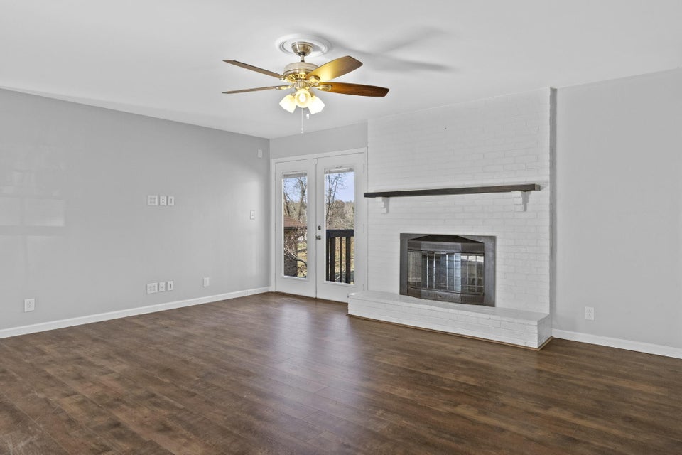 Photo #9: 1217 Tanglewood Drive