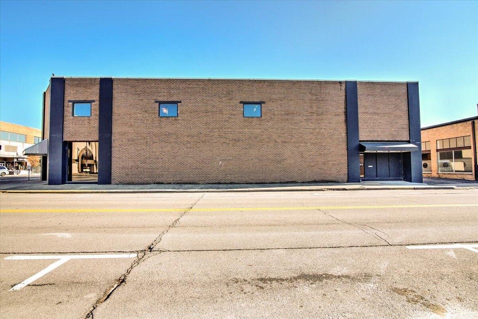 Photo #14: 201 Center Street