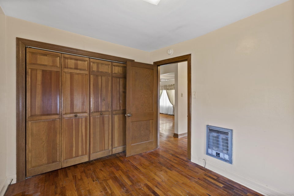 Photo #15: 2505 Broad Street