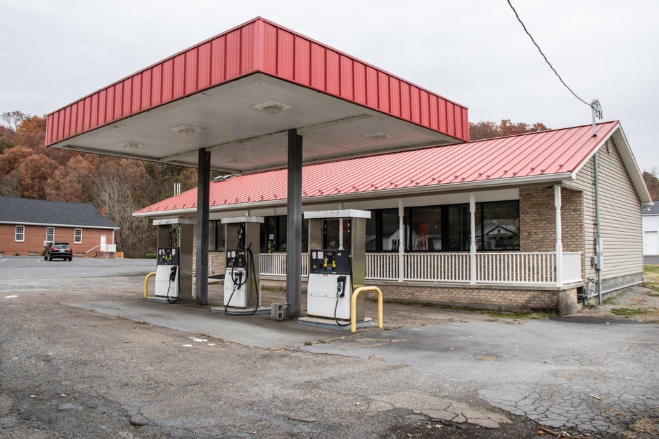 Photo #3: 476 Bunker Hill Road