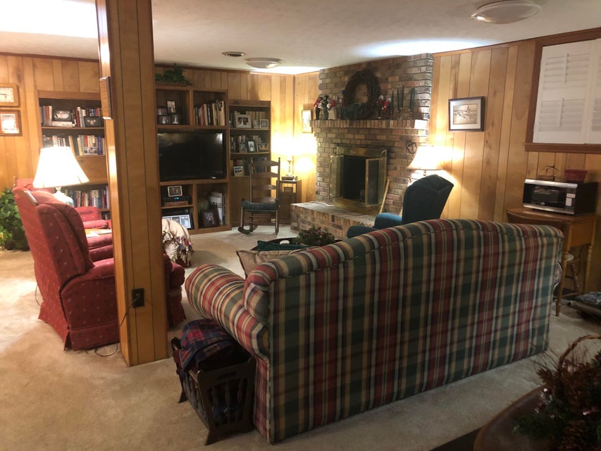Photo #31: 2512 Wildwood Drive