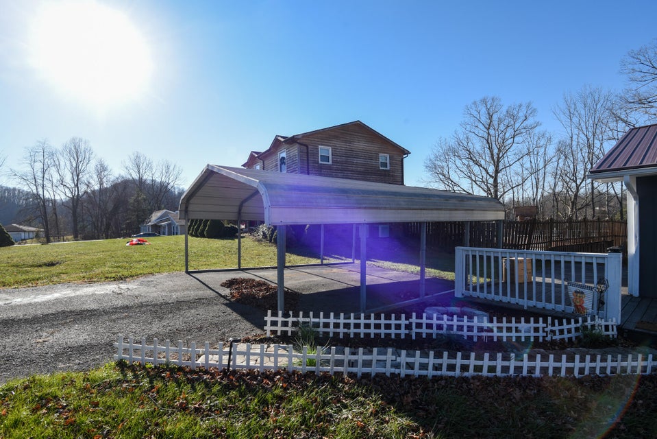 Photo #6: 342 Gary Drive