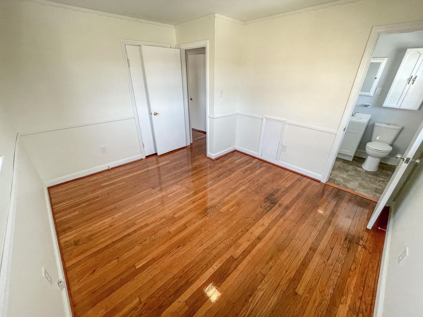 Photo #13: 437 Merriewood Drive