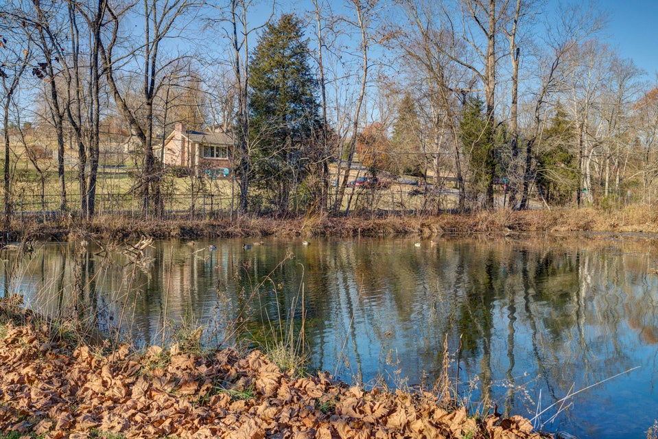 Photo #50: 200 Sioux Drive