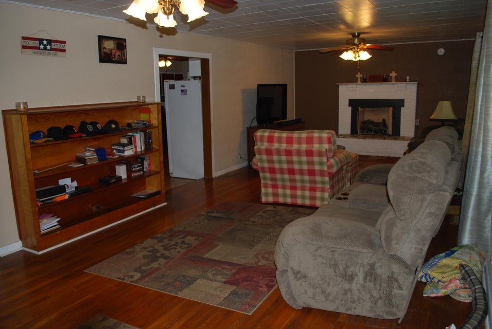 Photo #16: 201 Harris Street