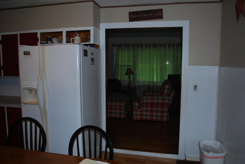 Photo #27: 201 Harris Street