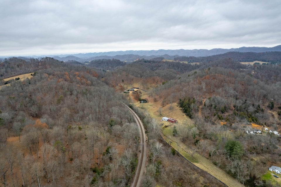 Photo #13: 517 Big Elm Road
