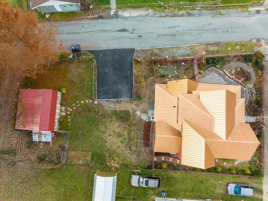Photo #42: 960 Hill Street