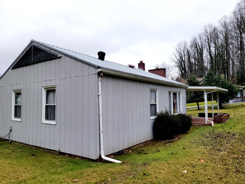 Photo #7: 202 Pleasant Drive