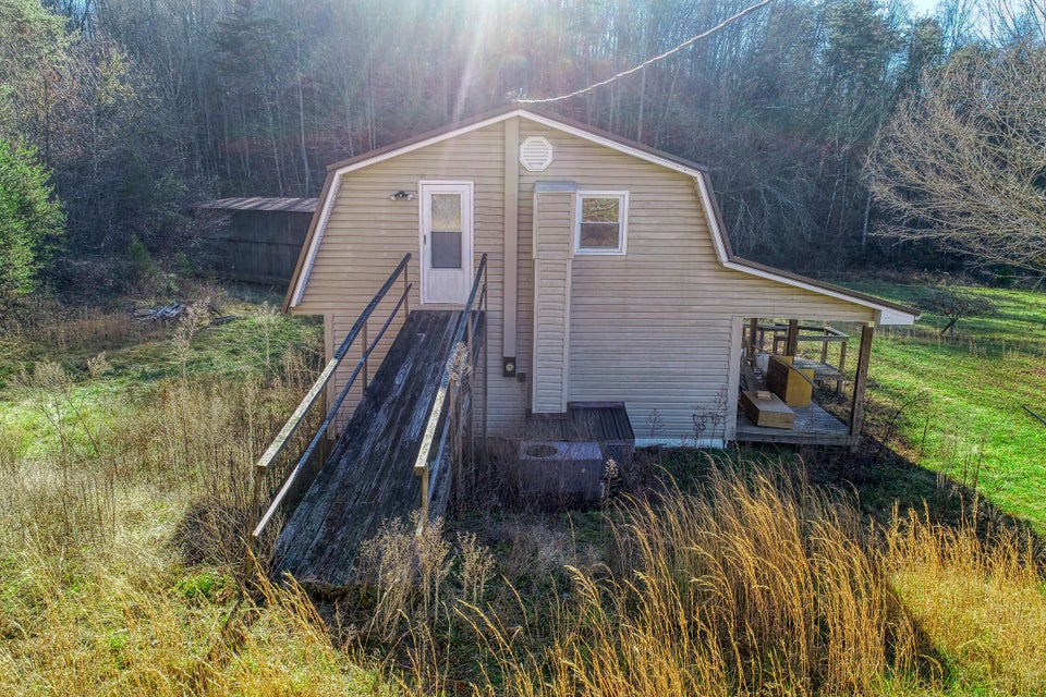Photo #9: 1173 Butcher Valley Road