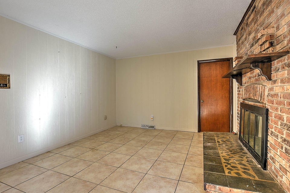 Photo #4: 21680 Plantation Road