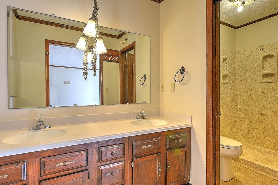 Photo #22: 21680 Plantation Road