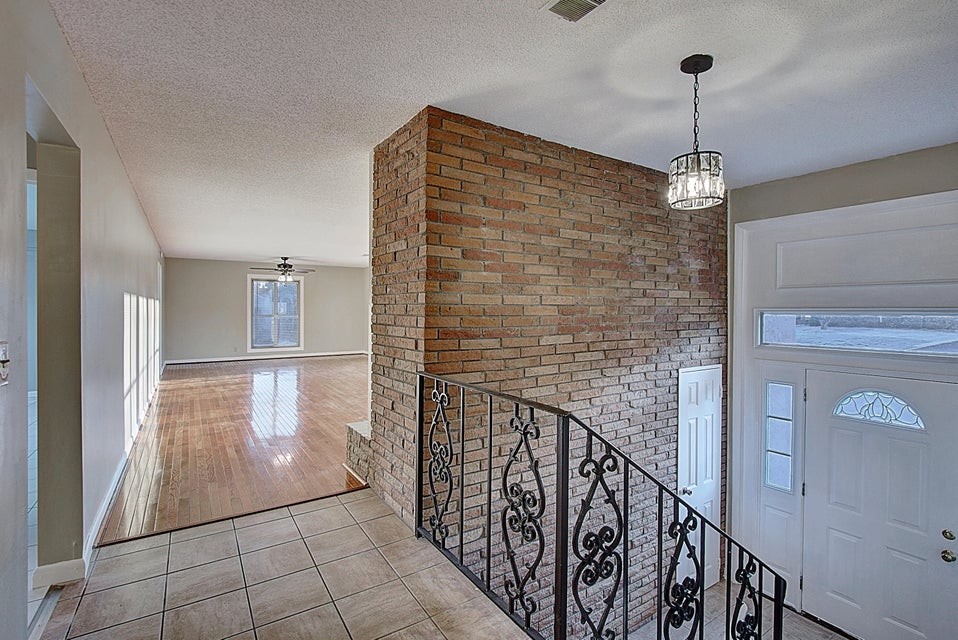 Photo #5: 2245 Sunningdale Rd