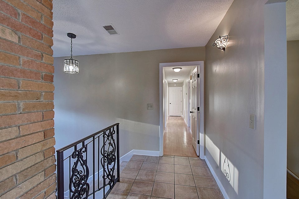 Photo #18: 2245 Sunningdale Rd