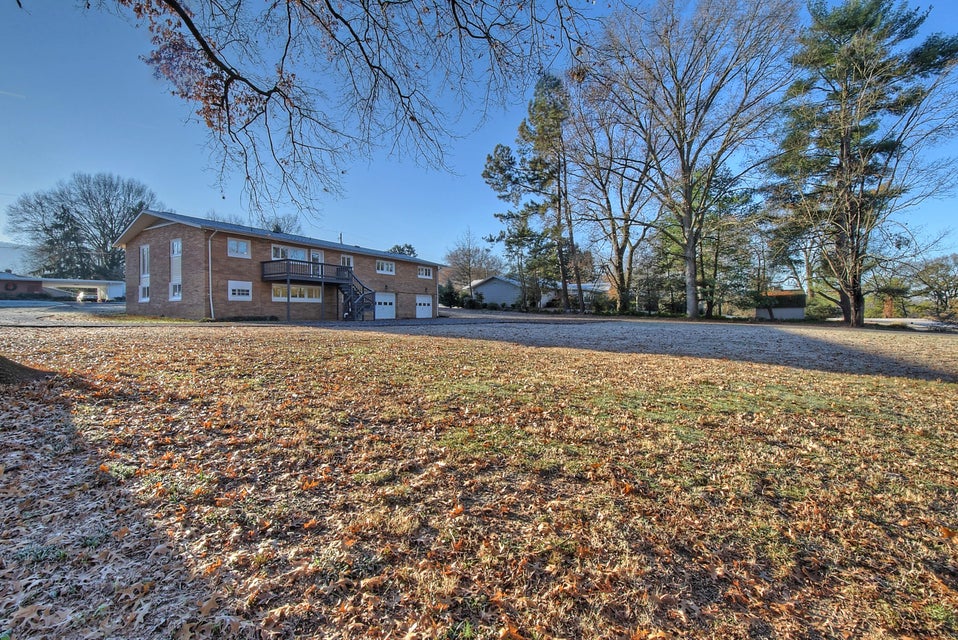 Photo #48: 2245 Sunningdale Rd
