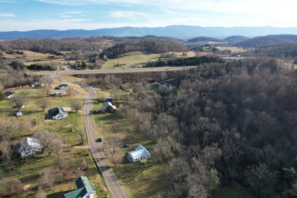 Photo #25: 195 Rheatown Road