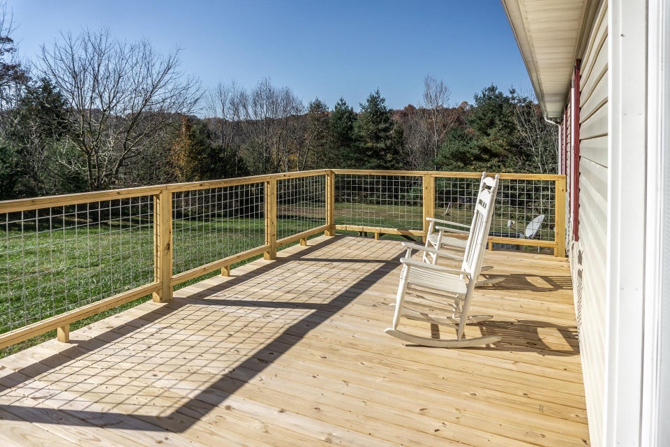 Photo #2: 830 Tyne Gray Road