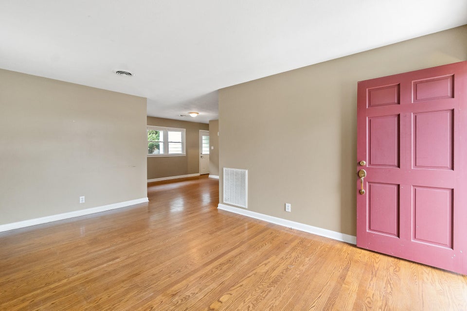 Photo #3: 204 Alderman Drive