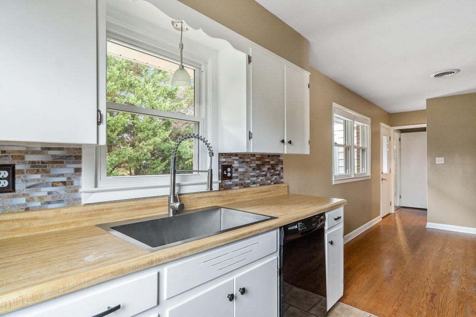 Photo #9: 204 Alderman Drive