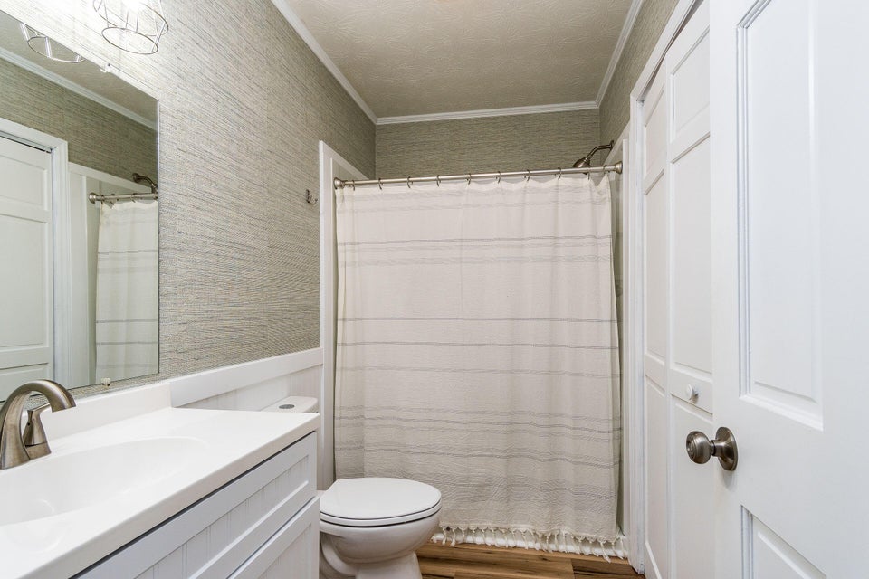Photo #8: 109 Mayfield Drive
