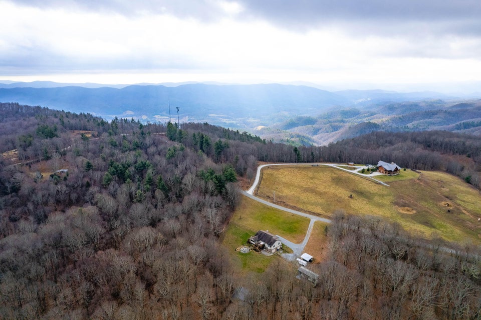 Photo #4: 2884 Cross Mountain Road