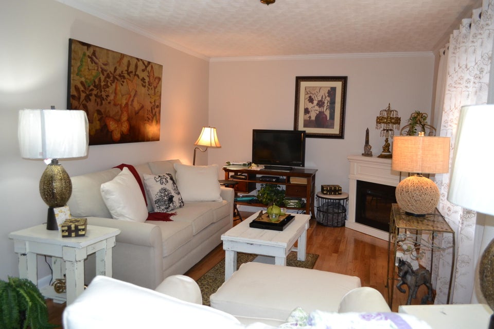 Photo #7: 346 Hassen Heights Road