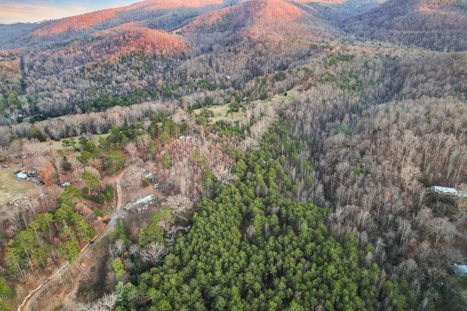 Photo #8: 875 Banks Road