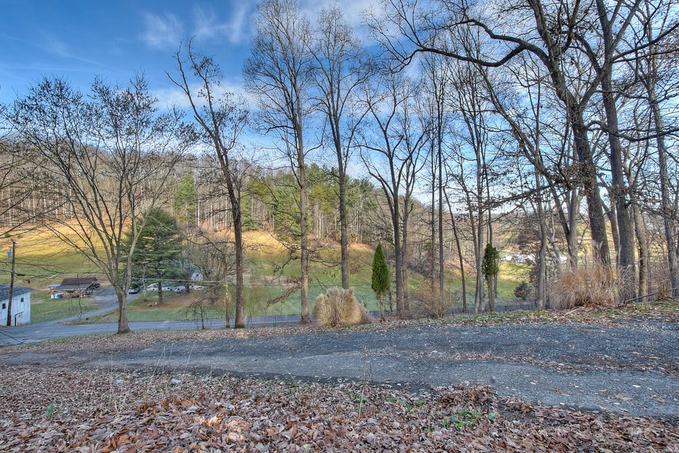 Photo #4: 1300 Egypt Road
