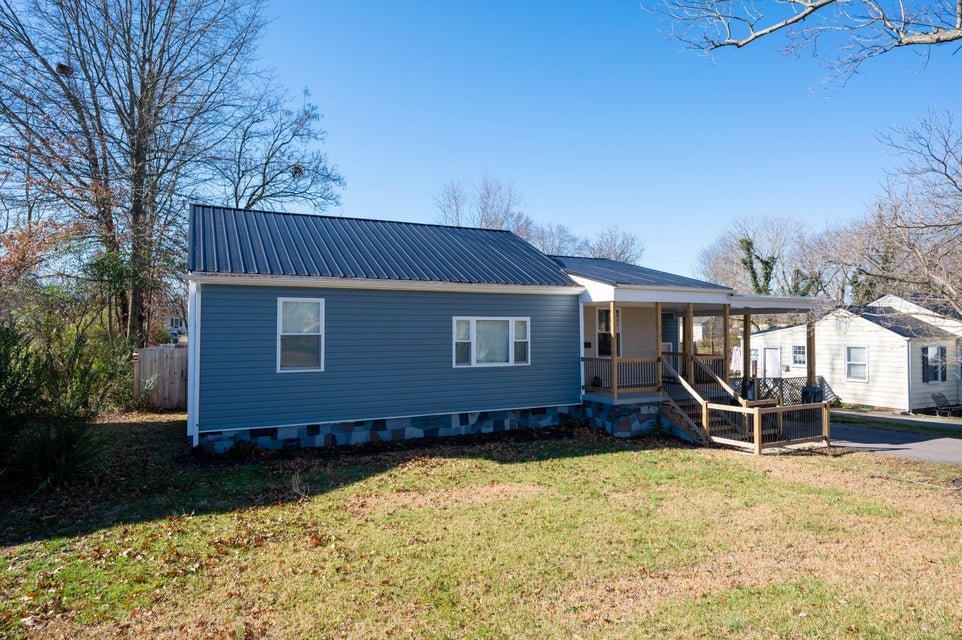 Photo #5: 1557 Greenfield Avenue