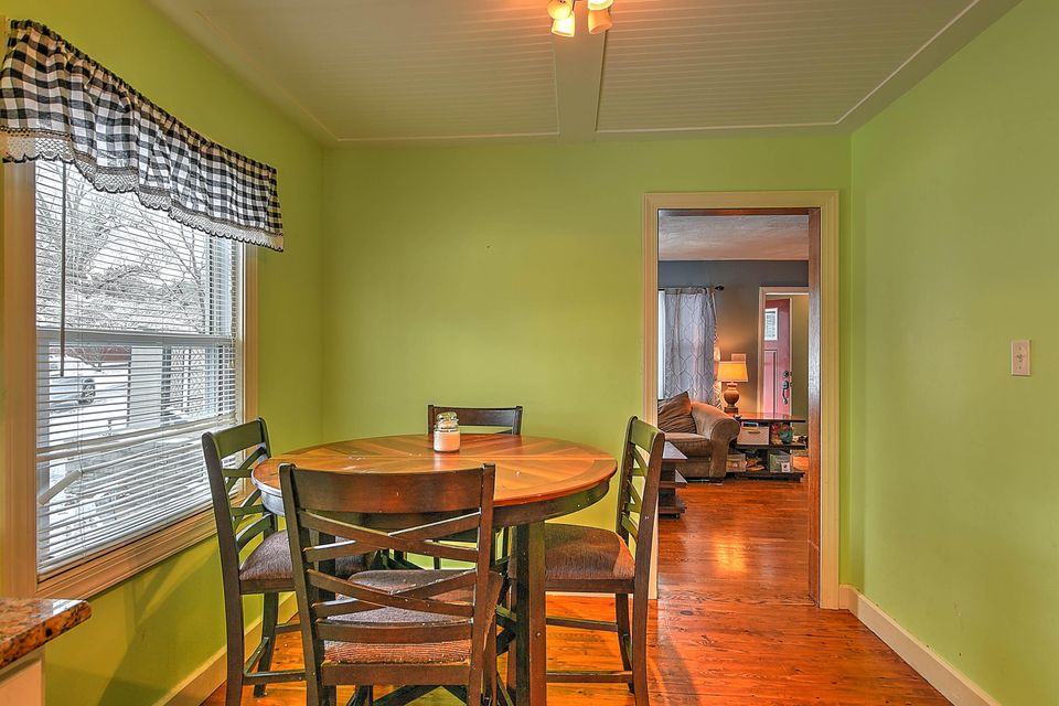 Photo #8: 1469 Holston Drive