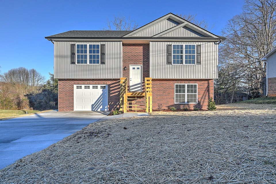 Photo #26: 1020 Bryan Court
