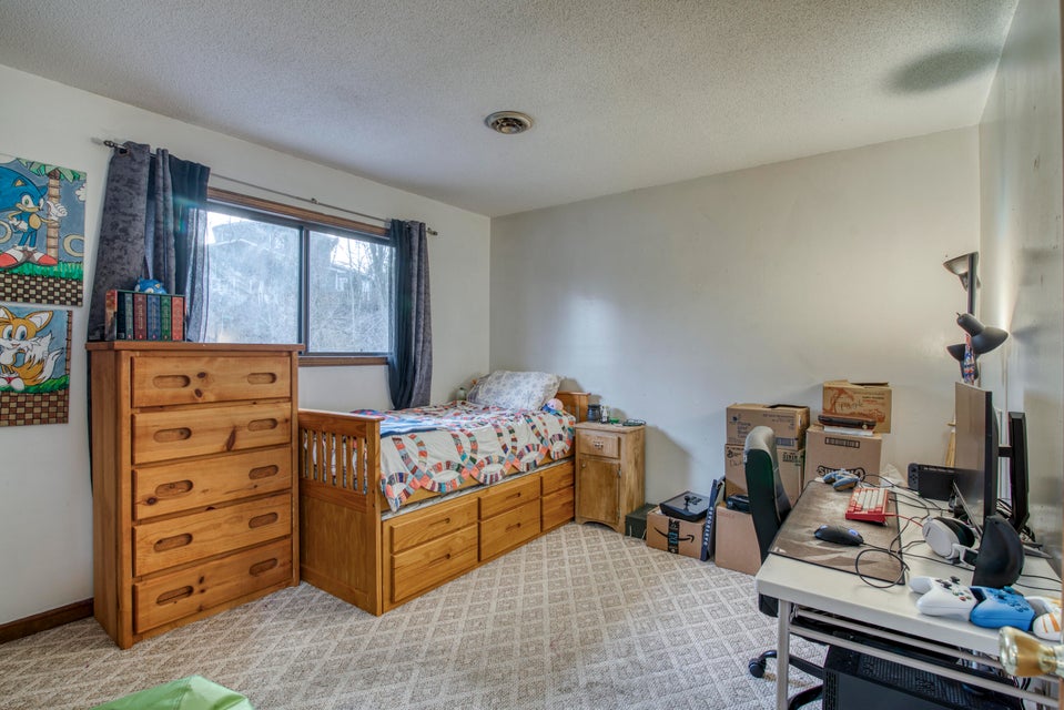 Photo #16: 24204 Woodridge Circle