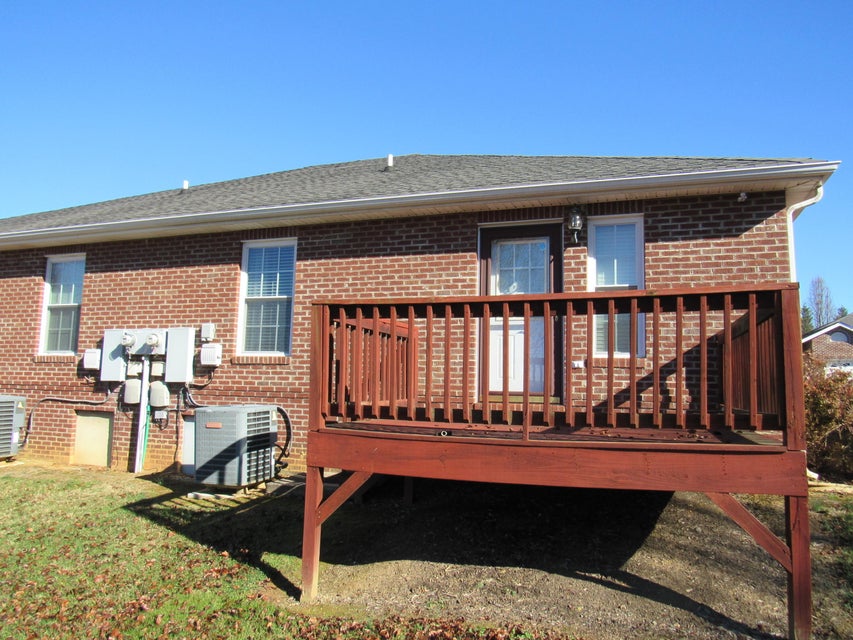 Photo #18: 100 Afton Square Private Drive