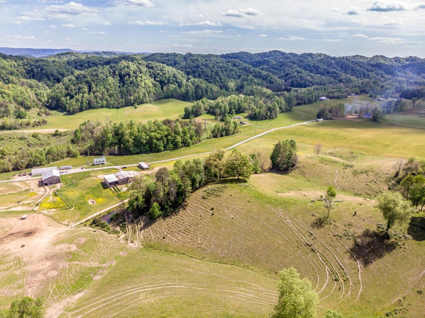 Photo #35: 889 Caney Valley Loop