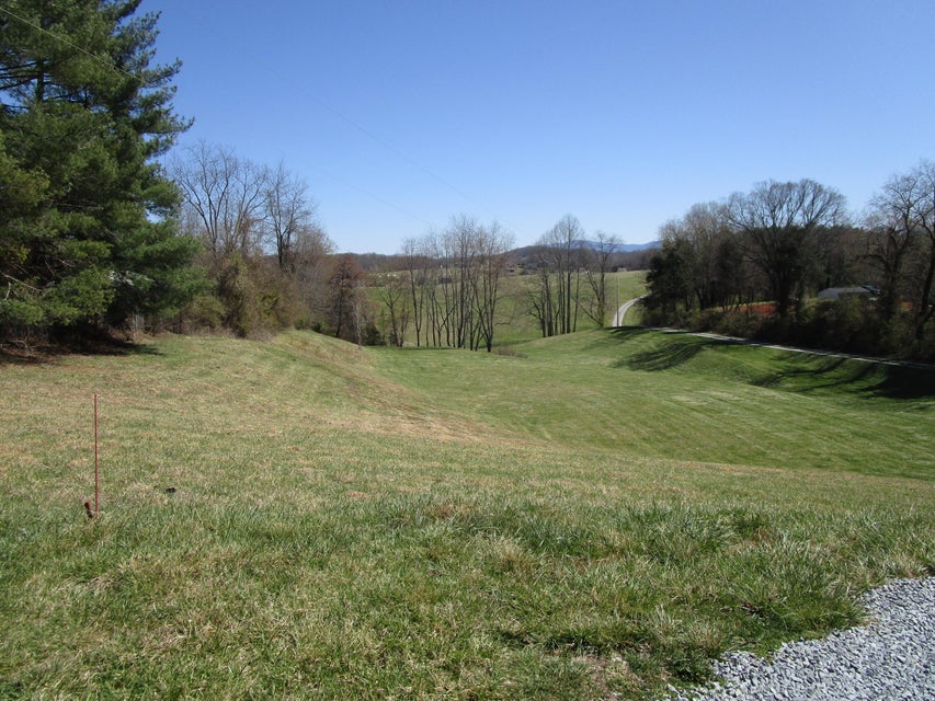 Photo #13: 848 Rangewood Road