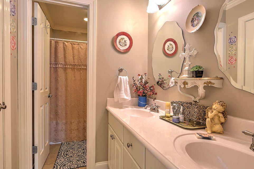 Photo #39: 128 Southridge Drive