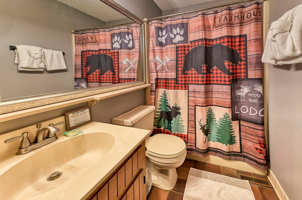 Photo #16: 3709 Eagle Lane