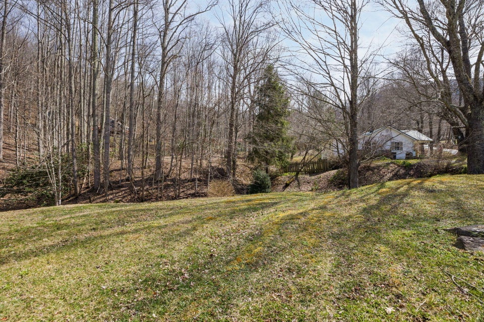 Photo #21: 159 Willard Perkins Road