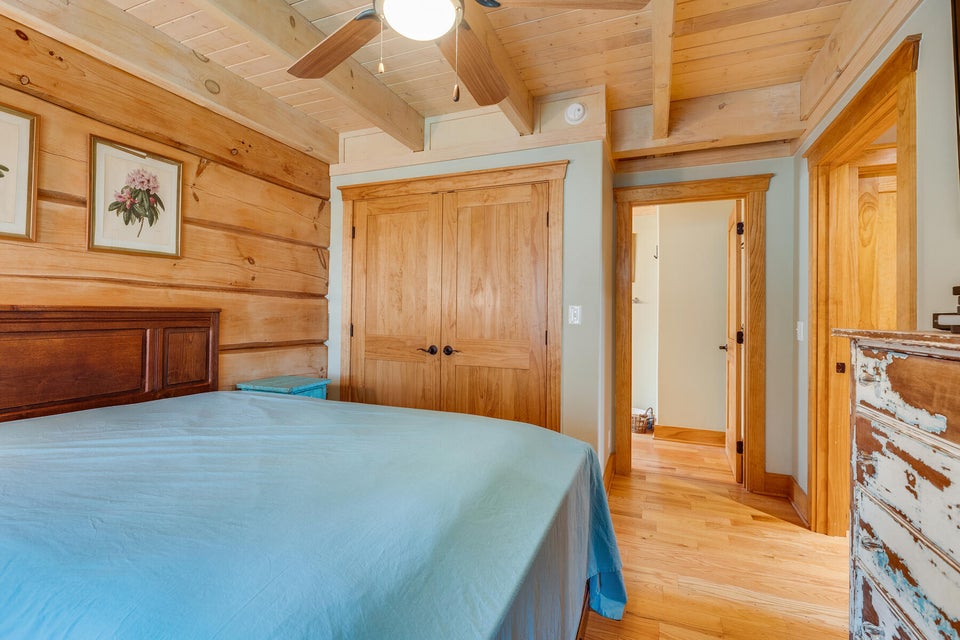 Photo #21: 708 Heartwood Lane