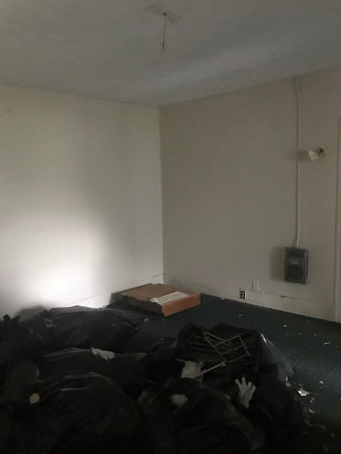 Photo #5: 306 Brown Street