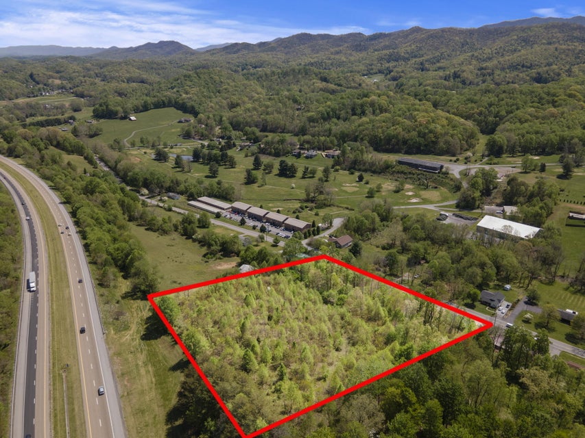 Photo #12: 5109 Unicoi Drive