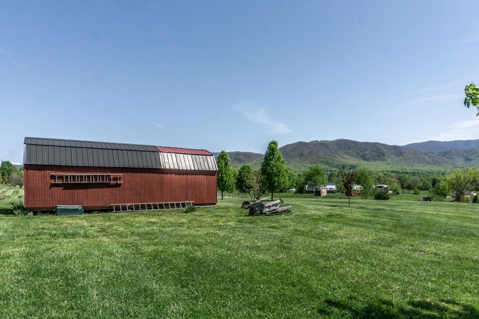 Photo #8: 339 W I Bowman Road